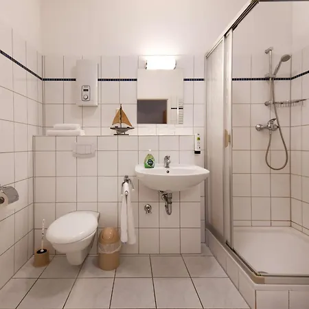 Haus Am Hoevt - 18 شقة *