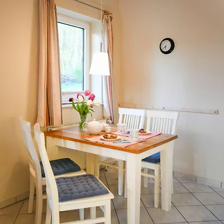 Haus Am Hoevt - 18 Goehren (Ruegen)